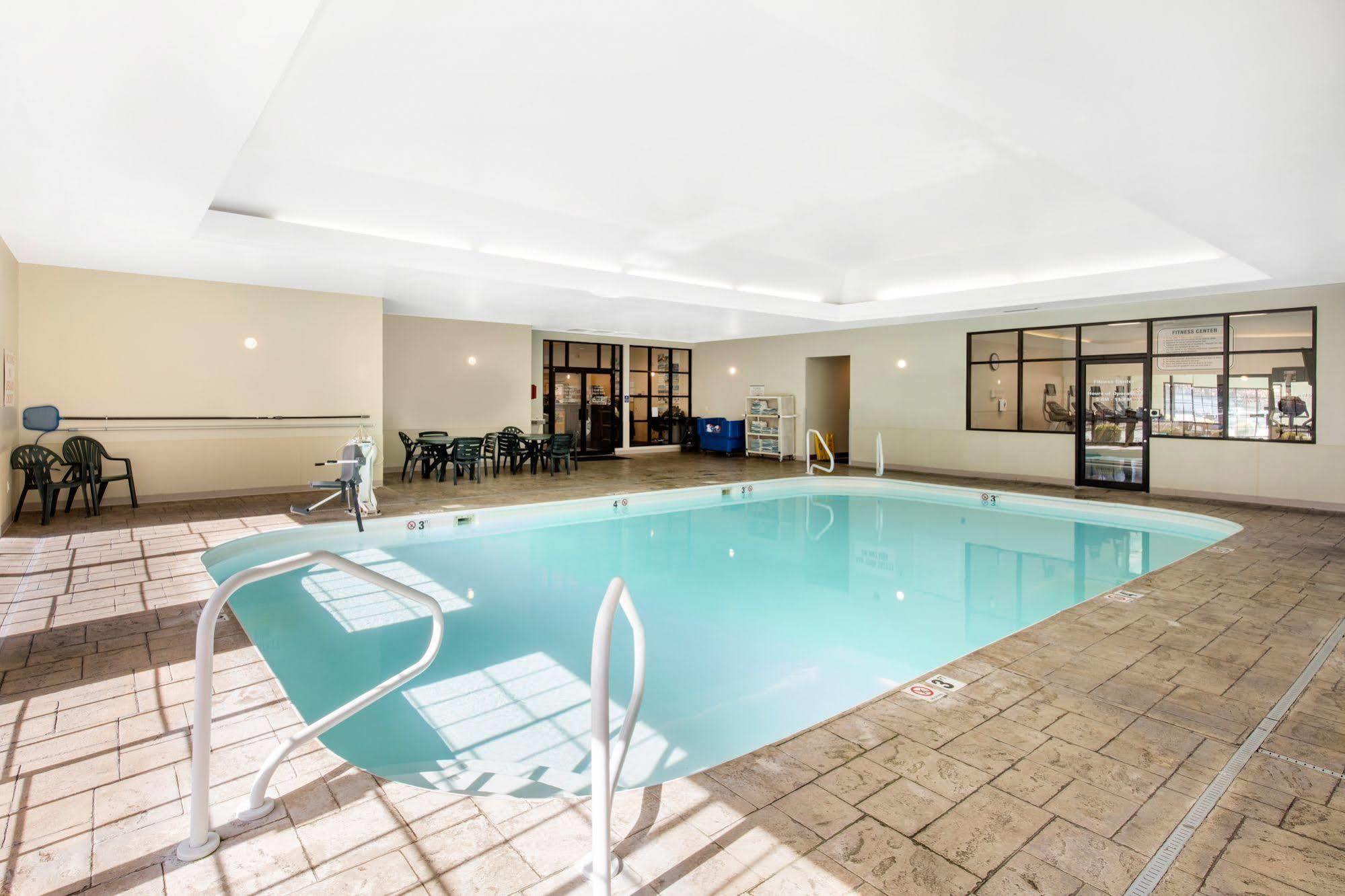 Bluegreen Vacations The Falls Village, An Ascend Resort Branson Bagian luar foto